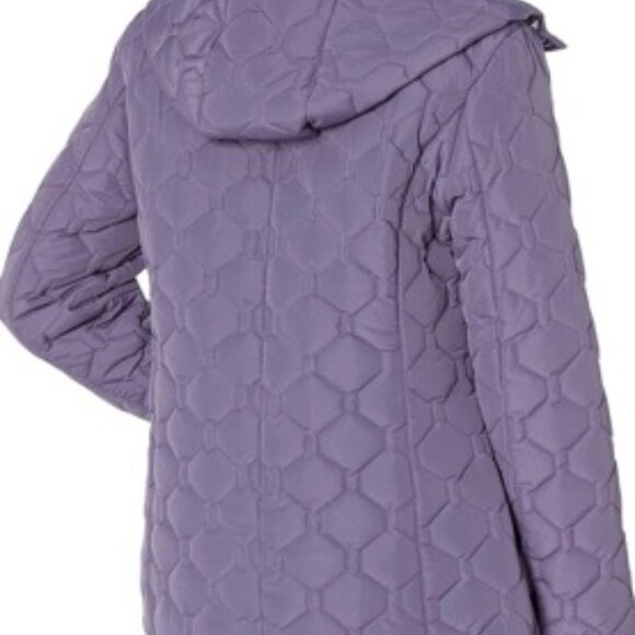 GUESS Women's Short Light-Weight Jacket, QUILTED - Picture 12 of 14